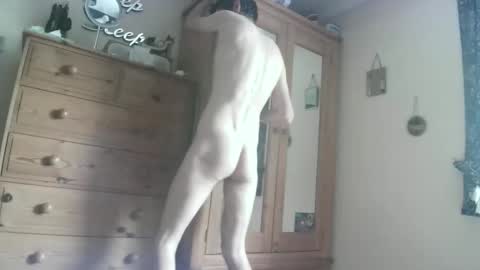 lazzerboy28 online show from May 4, 1:02 pm