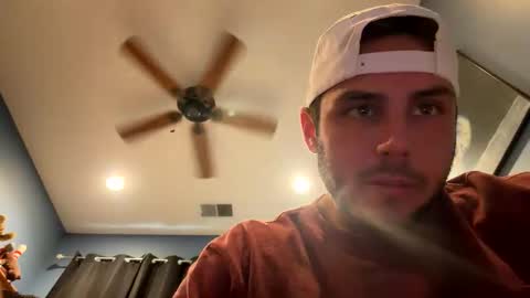 leaderzac online show from May 6, 11:05 pm