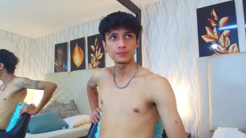 Lean online show from November 5, 10:01 pm