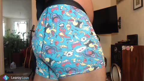 Learoy online show from March 6, 3:24 pm