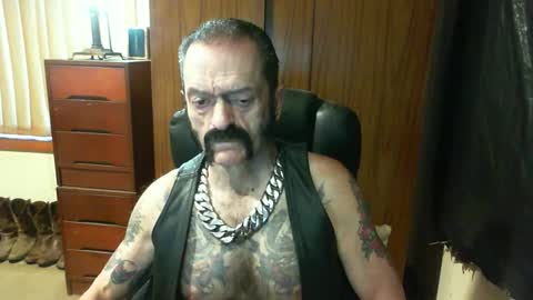 Snapshot of leathergreaser chatting on January 12, 7:42 pm leathergreaser online show from January 12, 7:42 pm