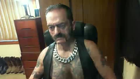 Snapshot of leathergreaser chatting on February 12, 7:45 pm leathergreaser online show from February 12, 7:45 pm