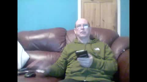 Snapshot of leatherpants68 chatting on October 13, 7:20 pm leatherpants68 online show from October 13, 7:20 pm