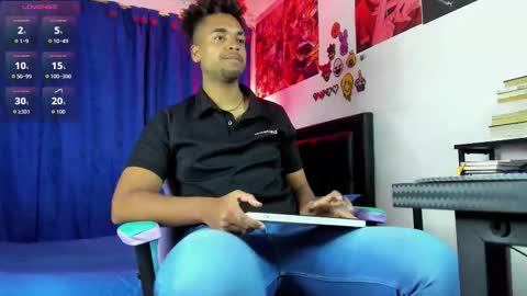 Lebron Collins  online show from September 23, 11:37 pm