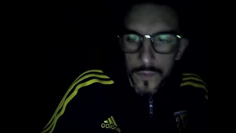 Gigi online show from December 30, 3:03 am