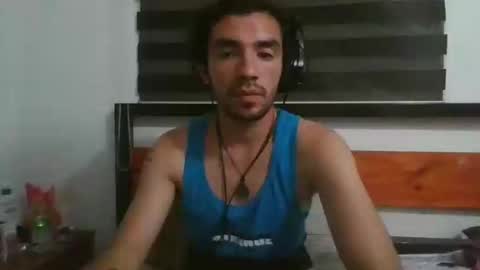 Snapshot of lec4444 chatting on January 3, 5:17 am lec4444 online show from January 3, 5:17 am