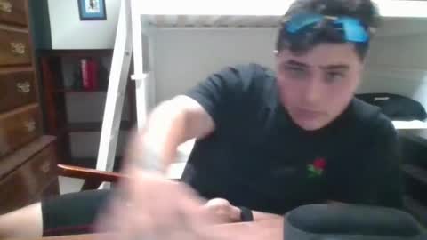 lechecaliente88 online show from September 13, 7:37 pm