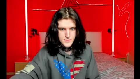 lee twink online show from February 1, 10:30 pm