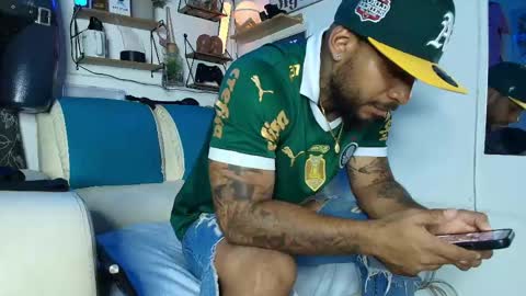 leenar_key online show from May 15, 9:34 pm