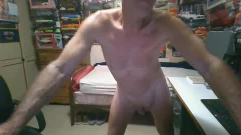 leezamm1132 online show from May 9, 11:44 am