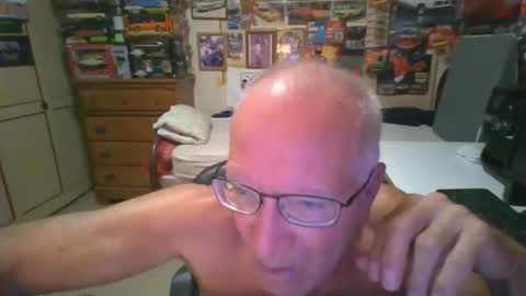 leezamm1132 online show from May 12, 2:31 am