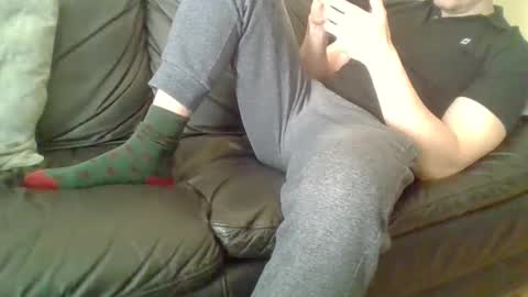 UK lover online show from March 21, 10:52 am