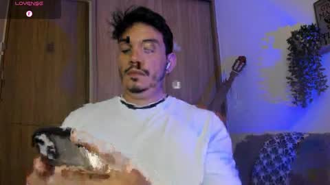 Alejandro online show from May 5, 10:32 pm