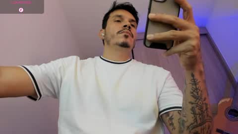 Alejandro online show from May 4, 10:22 pm