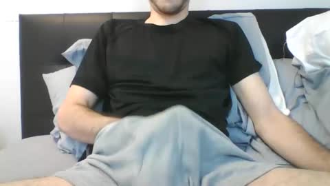 lemonspark997 online show from December 4, 5:47 am