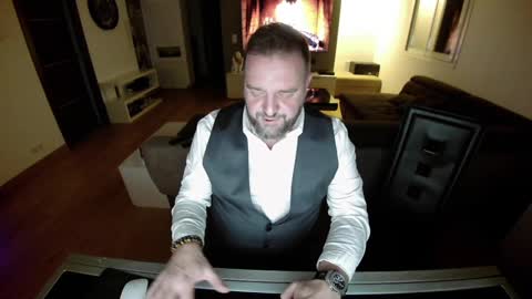 Ange online show from January 11, 8:43 pm