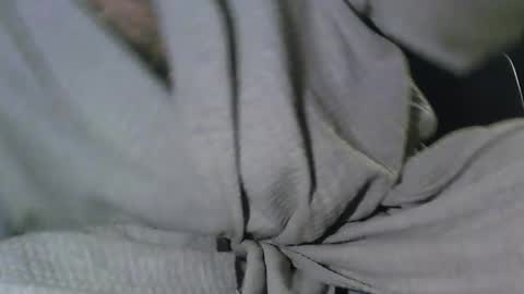 Snapshot of lenghtygirth chatting on February 19, 5:16 am HoleStretcher online show from February 19, 5:16 am