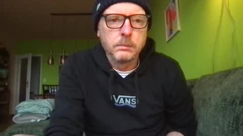 lenko_ online show from February 8, 8:52 am