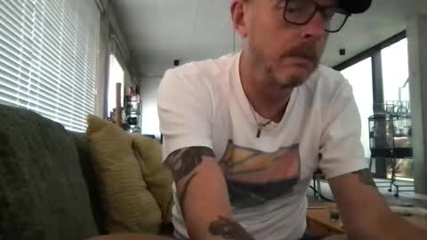 lenko_ online show from September 26, 2:48 pm