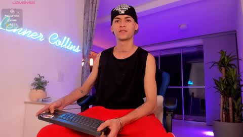 Lenner INDEPENDENT MODEL online show from April 19, 7:19 am