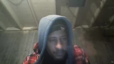 Snapshot of leo199984 chatting on March 12, 2:52 am leo199984 online show from March 12, 2:52 am
