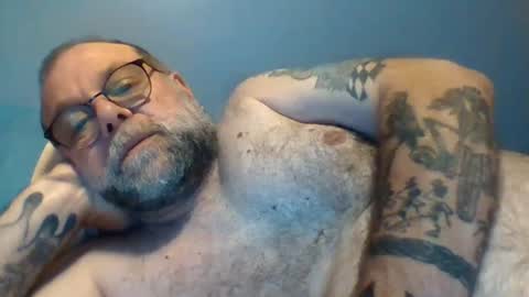 leo71313 online show from October 27, 8:44 pm