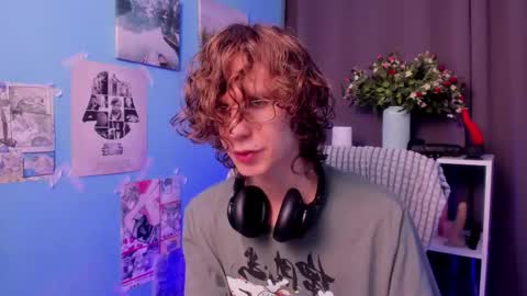 Leo online show from March 8, 10:47 pm