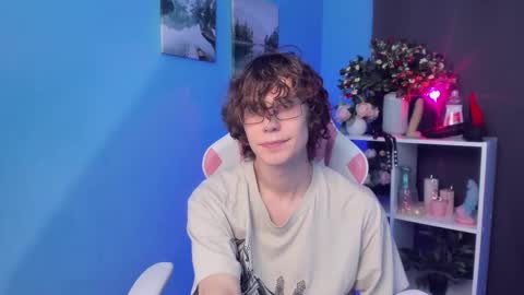 Snapshot of leo_bensyten chatting on October 15, 3:30 pm Leo online show from October 15, 3:30 pm