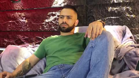 Snapshot of leo_diaz01 chatting on October 26, 3:52 am Leo  Diaz online show from October 26, 3:52 am