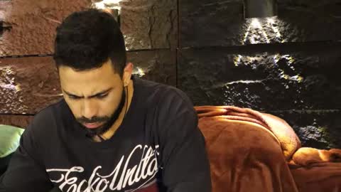 Snapshot of leo_diaz01 chatting on October 16, 4:53 am Leo  Diaz online show from October 16, 4:53 am