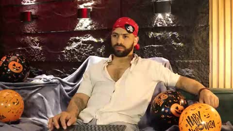 Snapshot of leo_diaz01 chatting on October 31, 2:57 am Leo  Diaz online show from October 31, 2:57 am