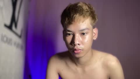 Leo online show from February 4, 10:10 am