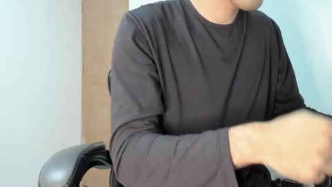 Leo Jones online show from October 24, 6:04 am