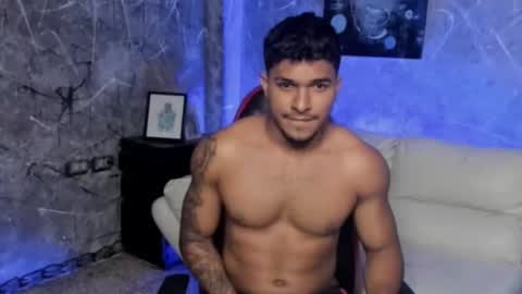 Leo independent model online show from March 17, 12:36 am