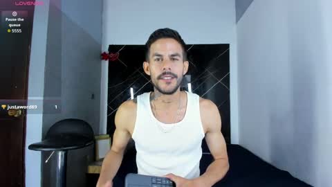 leo vesper online show from April 7, 11:32 am