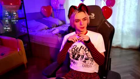 Leon online show from February 14, 8:10 am