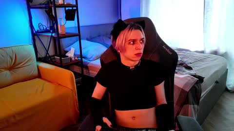 Leon online show from January 31, 9:48 am