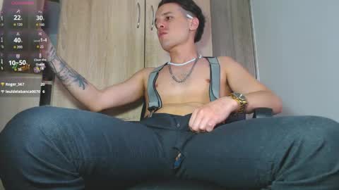 iam leonal online show from April 28, 6:23 pm