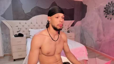Leonard online show from March 11, 11:59 pm