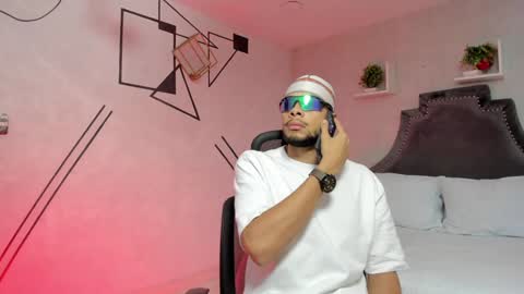 Leonard online show from February 6, 3:27 am