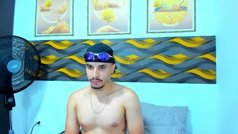 Leon online show from April 24, 8:11 pm