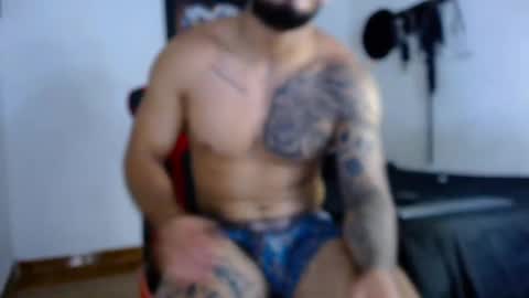Snapshot of leonidas_k18 chatting on February 16, 1:16 am ANDRES online show from February 16, 1:16 am