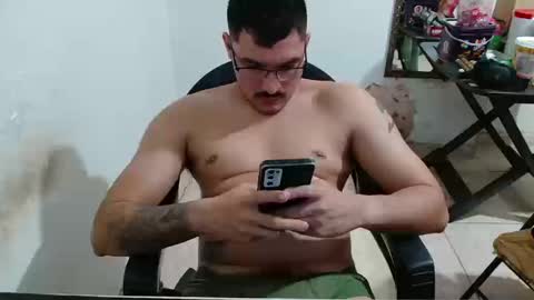 Snapshot of leonino231 chatting on September 17, 12:55 am leonino231 online show from September 17, 12:55 am