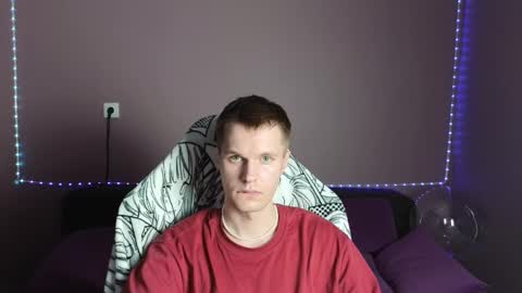 Leon online show from December 30, 9:05 am