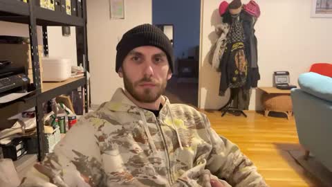 Snapshot of leonvampire chatting on January 9, 3:23 pm Leon online show from January 9, 3:23 pm