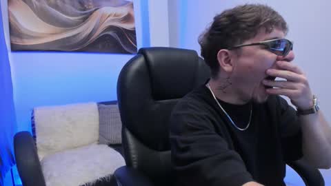 Leo  online show from March 11, 4:41 am