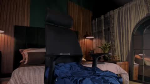 Leo Salvatore online show from January 24, 3:32 am