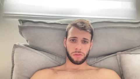 leozinhohd online show from December 17, 4:57 pm