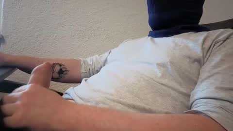 Leroy online show from October 31, 7:56 am