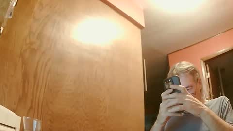 lesgrable67 online show from November 22, 2:55 am